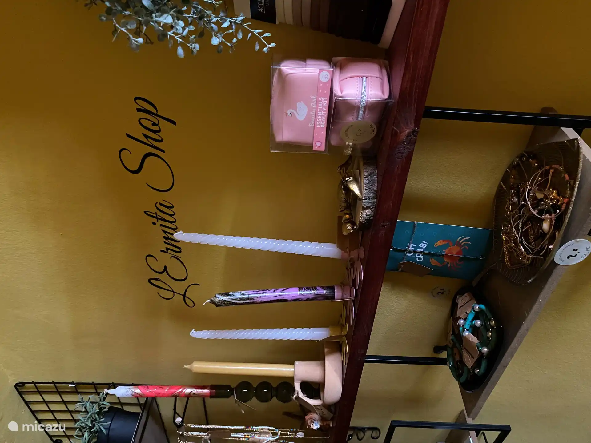 The Ermita shop where you can buy your presents 