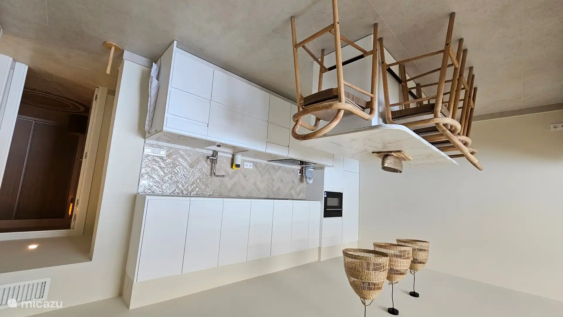 Frontline Miraflores Beach Club in Spanien, Costa del Sol, La Cala de Mijas - Appartement