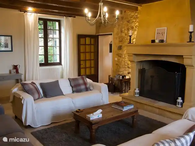 De voet op de grond huren in Frankrijk, Dordogne, Montferrand-du-Périgord - vakantiehuis Woonkamer