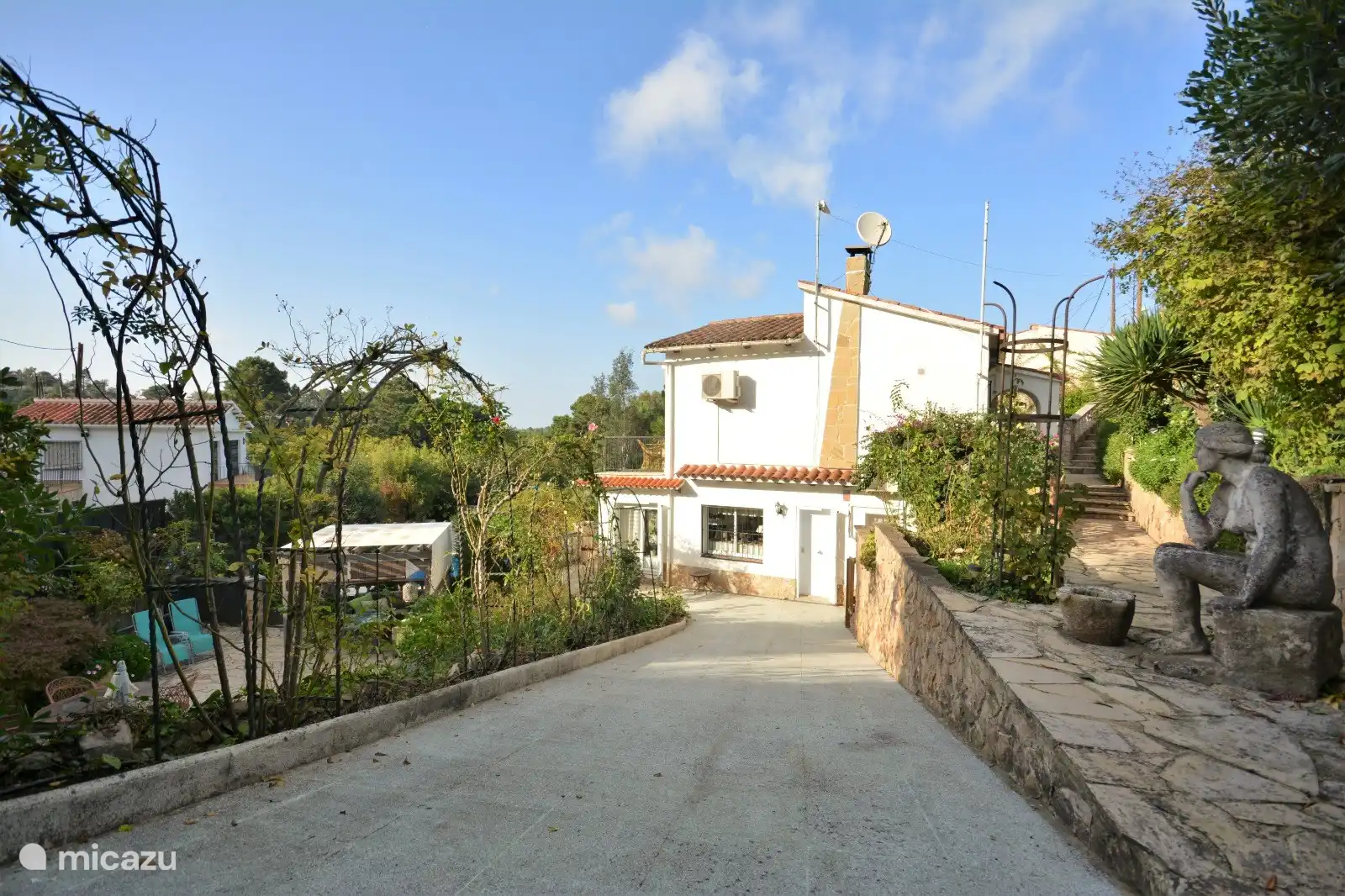 Maison vue latérale