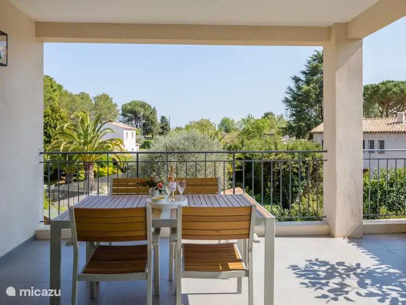 Villa Orange Côte d'Azur | France, Alpes-Maritimes, Roquefort-les-Pins - Appartement Villa Orange Côte d'Azur | France, Alpes-Maritimes, Roquefort-les-Pins - Appartement