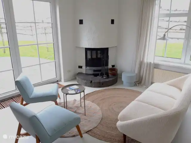 Villa Efkes Pypskoft | Pays-Bas, Frise, Lemmer - maison de vacances coin salon près de la cheminée