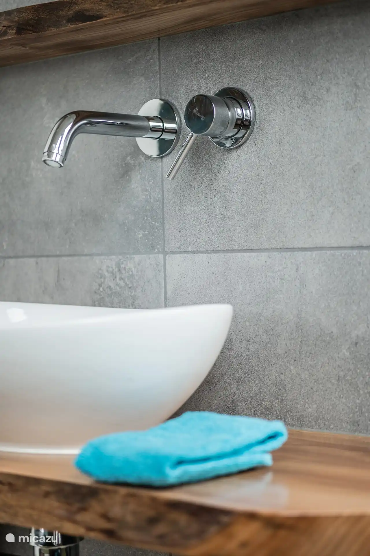 Schöne Waschbecken im Badezimmer