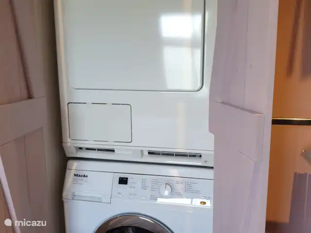 `t Bullekroffie Kakelbont 62 | Pays-Bas, Hollande du Nord, Oudesluis - maison de vacances Bien sûr, il y a aussi une machine à laver et un sèche-linge