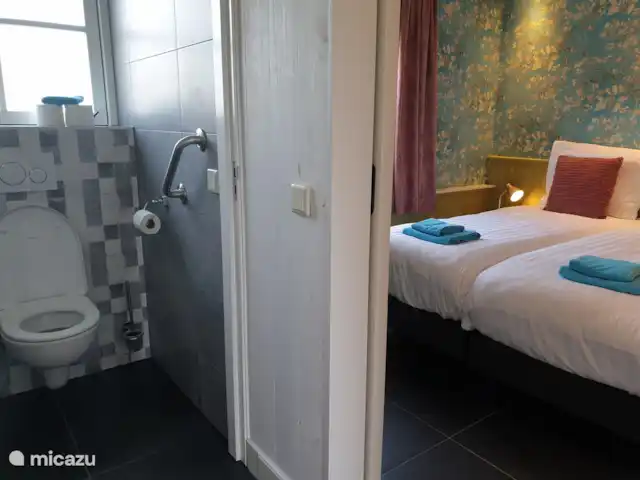 `t Bullekroffie Kakelbont 62 | Pays-Bas, Hollande du Nord, Oudesluis - maison de vacances chambre en bas