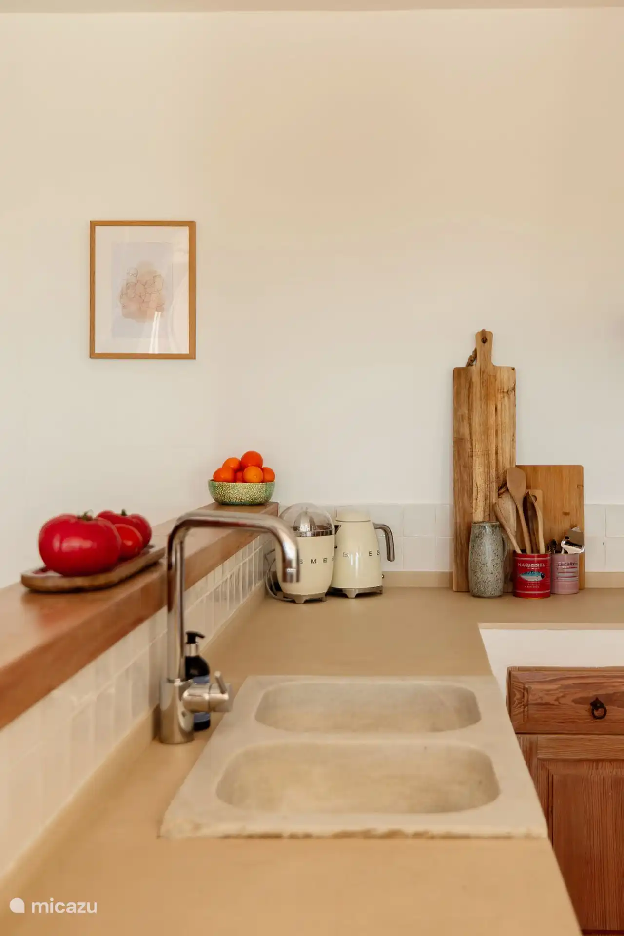 Presse-agrumes Smeg, bouilloire, cafetière