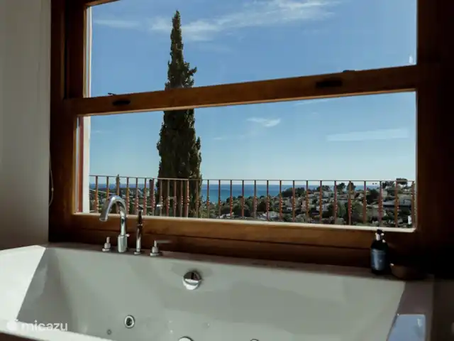 NOUVEAU! Casa Llobarro belle vue sur la mer | Espagne, Costa Blanca, Benissa - villa Bain à remous avec vue sur la mer, salle de bain de la chambre principale