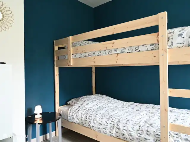 Village Le Chat 155 huren in Frankrijk, Charente, Écuras - vakantiehuis Village le Chat 155 - stapelbed in de slaapkamer aan de voorzijde.