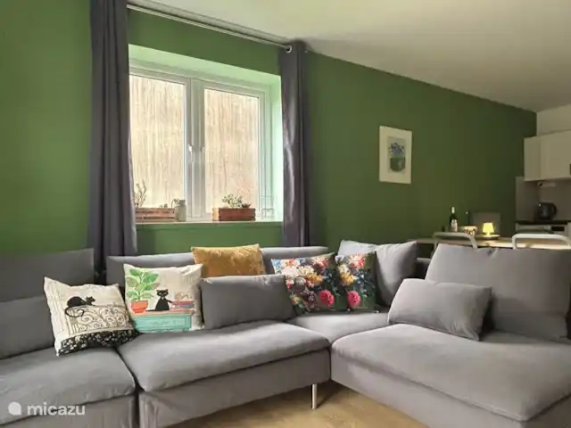 Village Le Chat 155 huren in Frankrijk, Charente, Écuras - vakantiehuis Village le Chat 155 - hoekbank in de woonkamer.