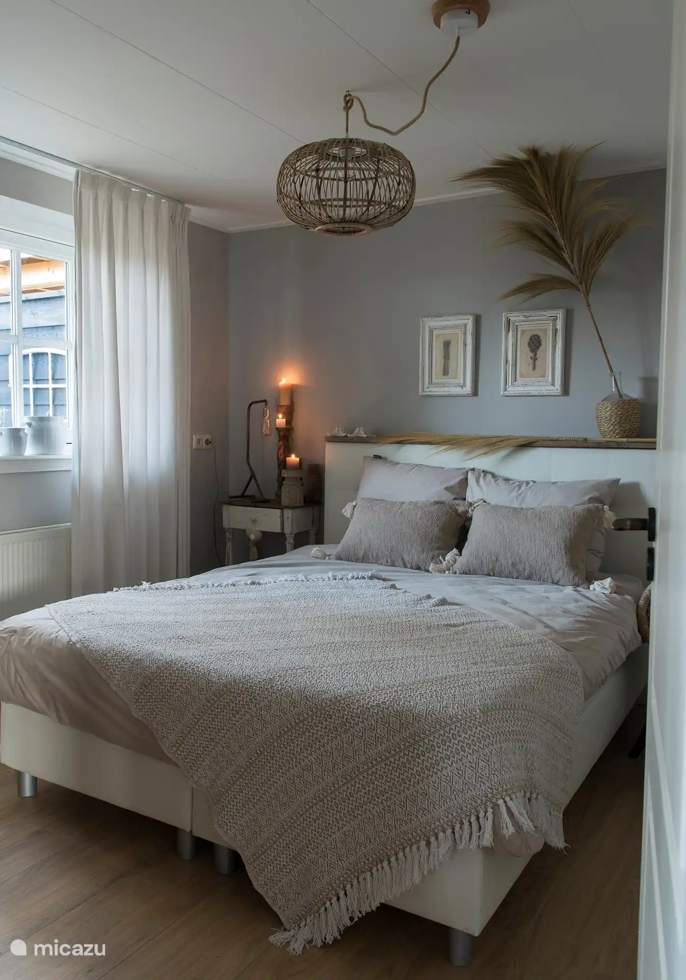  Les chambres sont joliment décorées.