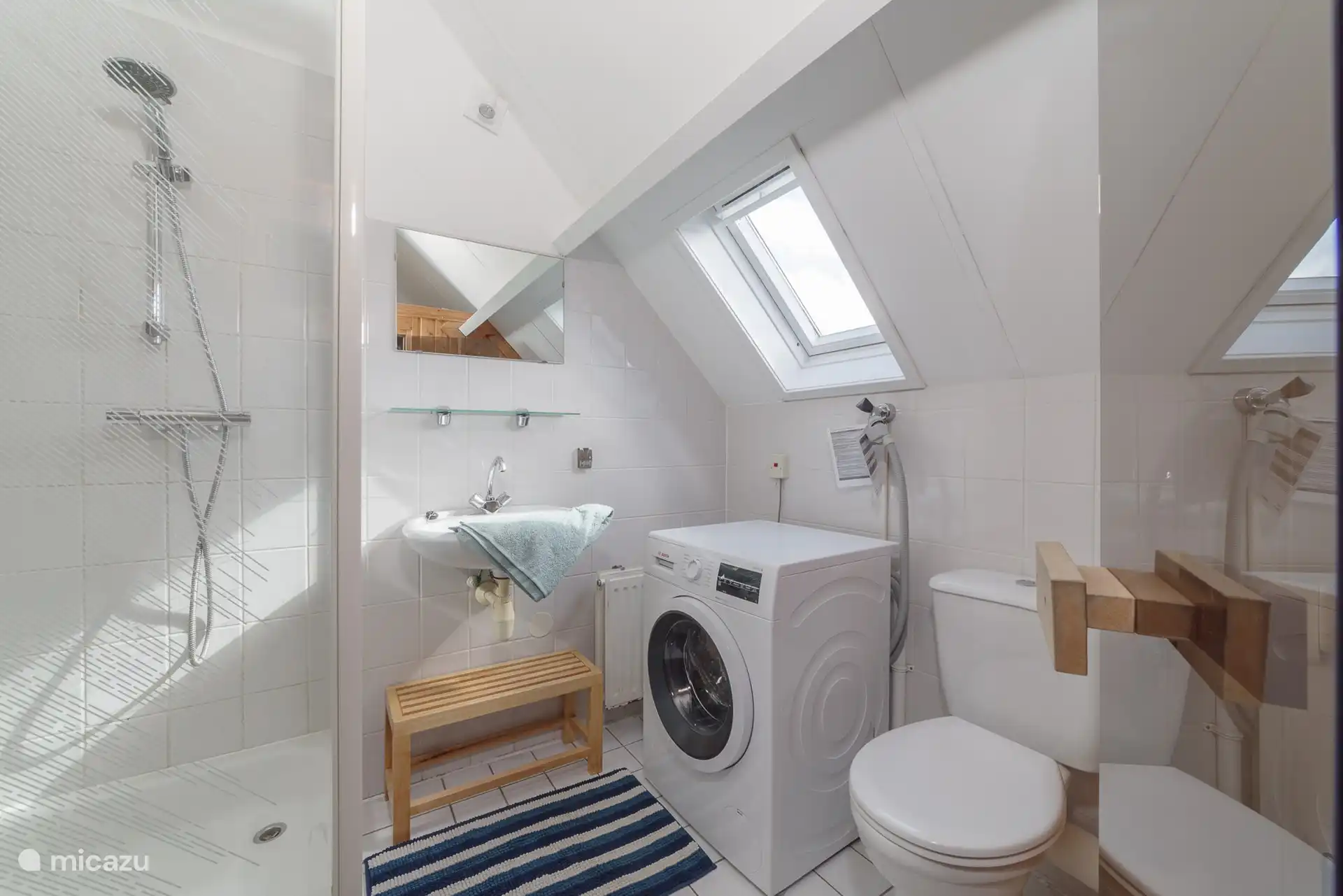 Baño de arriba nº 5