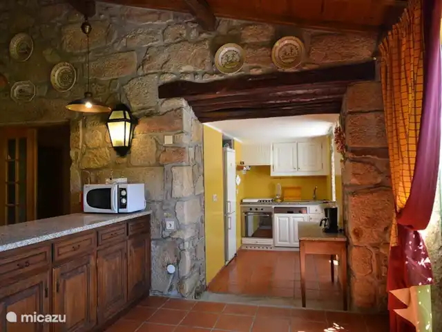 Villa Sierra de Arga  en Portugal, Costa Verde, Ponte De Lima - villa cocina