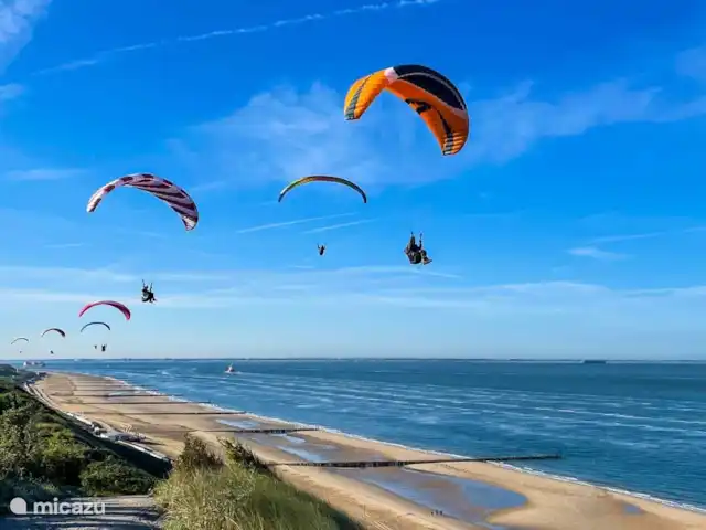 Duinbries huren in Nederland, Zeeland, Dishoek - vakantiehuis Paragliding in Zoutelande