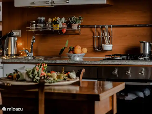 Casa Angiolina Country House  en Italia, Piamonte, Govone - casa vacacional La cocina