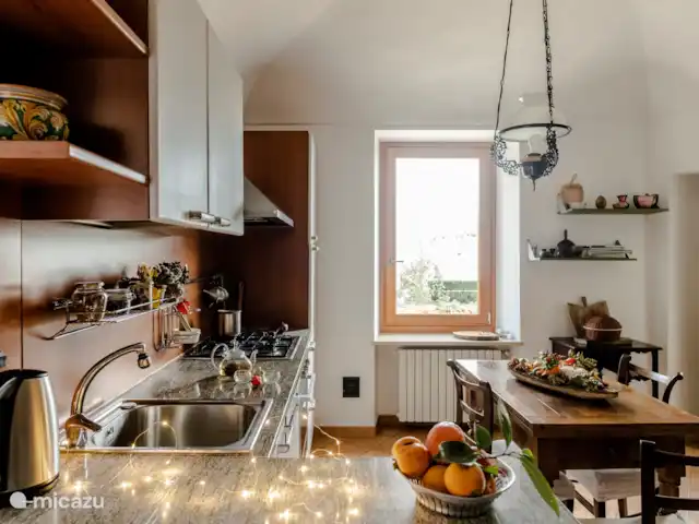 Casa Angiolina Country House  en Italia, Piamonte, Govone - casa vacacional La cocina