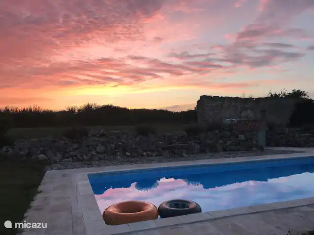 Maison Pech Bardat | France, Lot-et-Garonne, Lacepede - maison de vacances Coucher de soleil sur la piscine