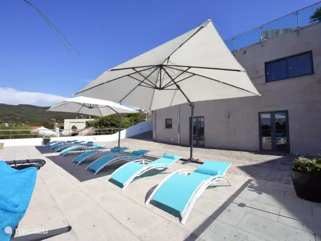 Villa Silvia | Portugal, Costa Verde, Caminha - villa Chaises longues autour de la piscine privée