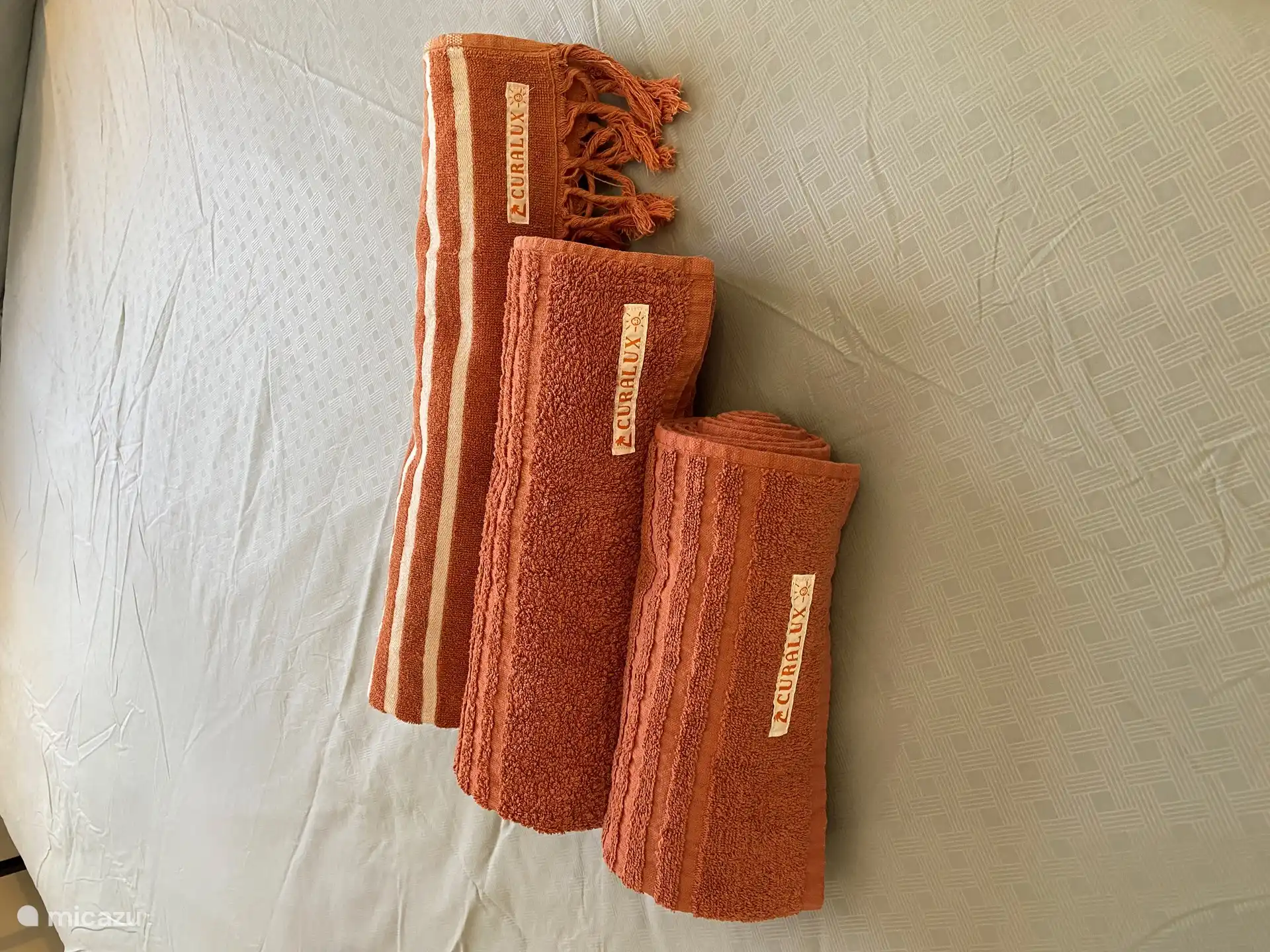 Curalux. Saviez-vous que nous louons également une Villa pour 6 personnes ? Villa Curalux.