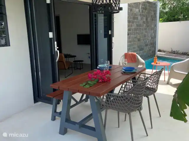 Location de Vacances Curaçao, Banda Ariba (est), Jan Thiel, appartement - Appartements Curalux - Tortue Asseyez-vous, buvez et détendez-vous !