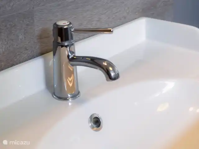 Bungalow de vacaciones Limmen en Países Bajos, Holanda del Norte, Limmen - bungaló baño