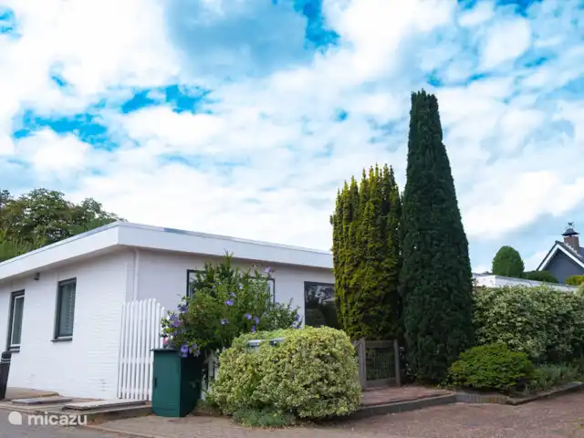 Bungalow de vacaciones Limmen en Países Bajos, Holanda del Norte, Limmen - bungaló afuera