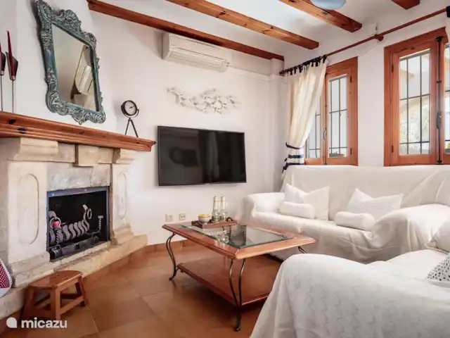 Ca Lazio en España, Costa Blanca, Jávea - vivienda urbana Salón - zona de sofás