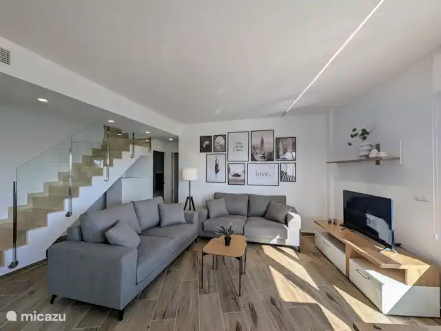 Casa Simba en España, Costa Blanca, Villamartin - penthouse El precioso salón del ático