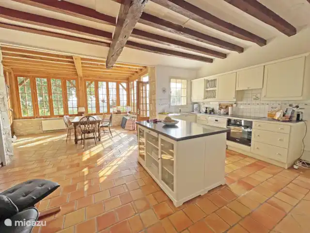 In het hart van de wijngaarden huren in Frankrijk, Dordogne, Gageac et Rouillac - vakantiehuis Keuken