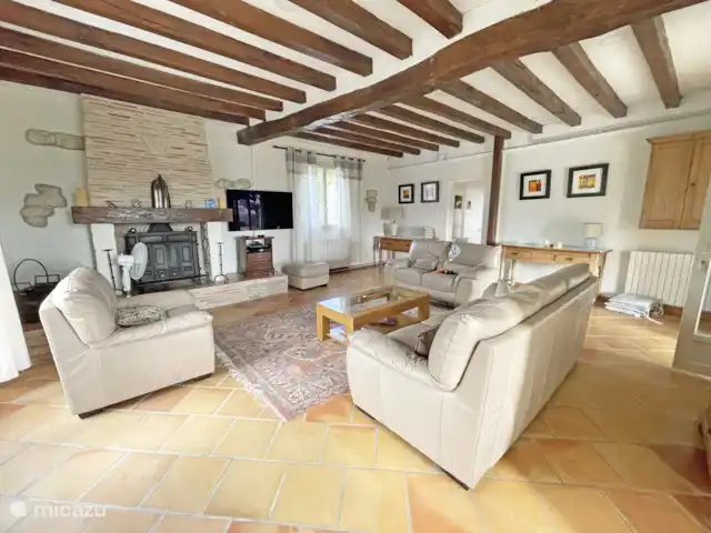 In het hart van de wijngaarden huren in Frankrijk, Dordogne, Gageac et Rouillac - vakantiehuis Woonkamer