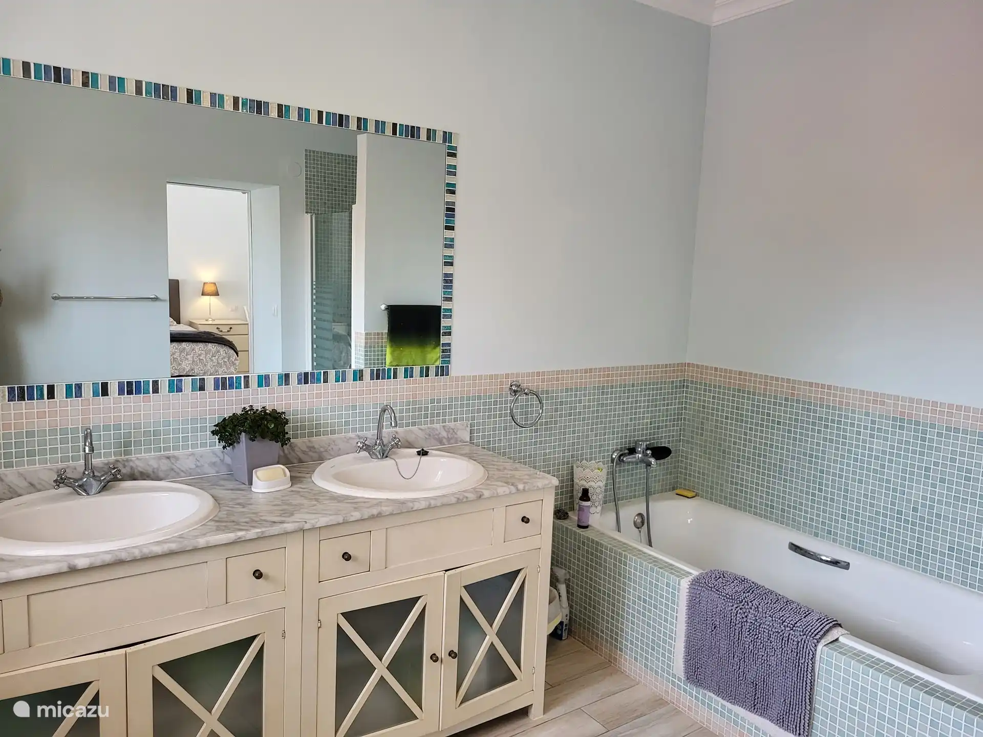 En suite master badkamer