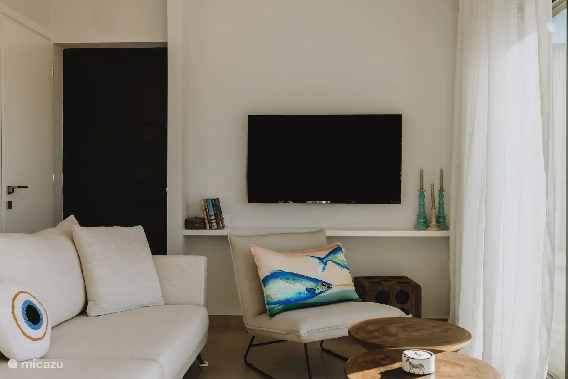 Eingang und TV-Bereich