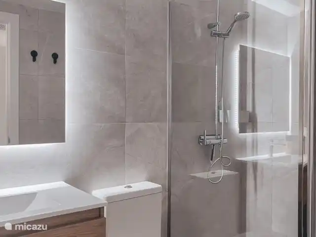 Maison Puentes | Espagne, Costa Blanca, Jávea - appartement Douche 1ère salle de bain
