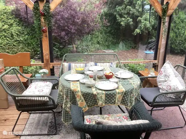 Chalet Veluwebos avec bain à remous. | Pays-Bas, Gueldre, Wells - chalet Prenez un bon repas sous la verrière