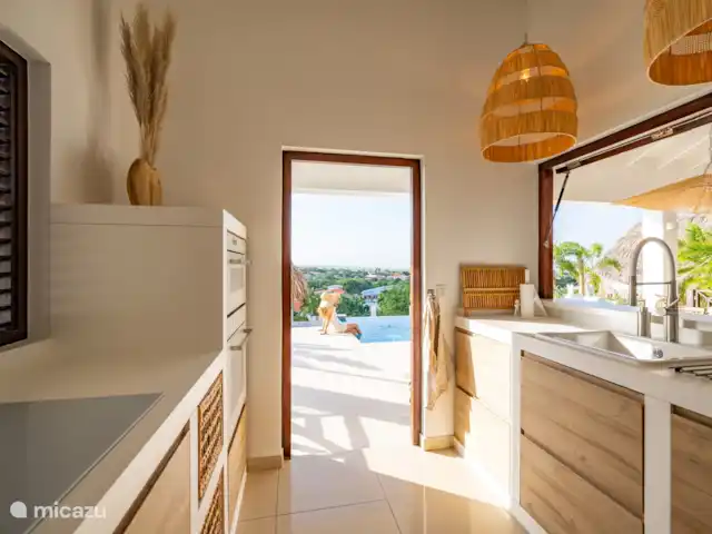 Villa SeruGrandi | Curaçao, Banda Abou (ouest), Big Mountain - villa la cuisine est équipée de tous les équipements (intégrés) imaginables