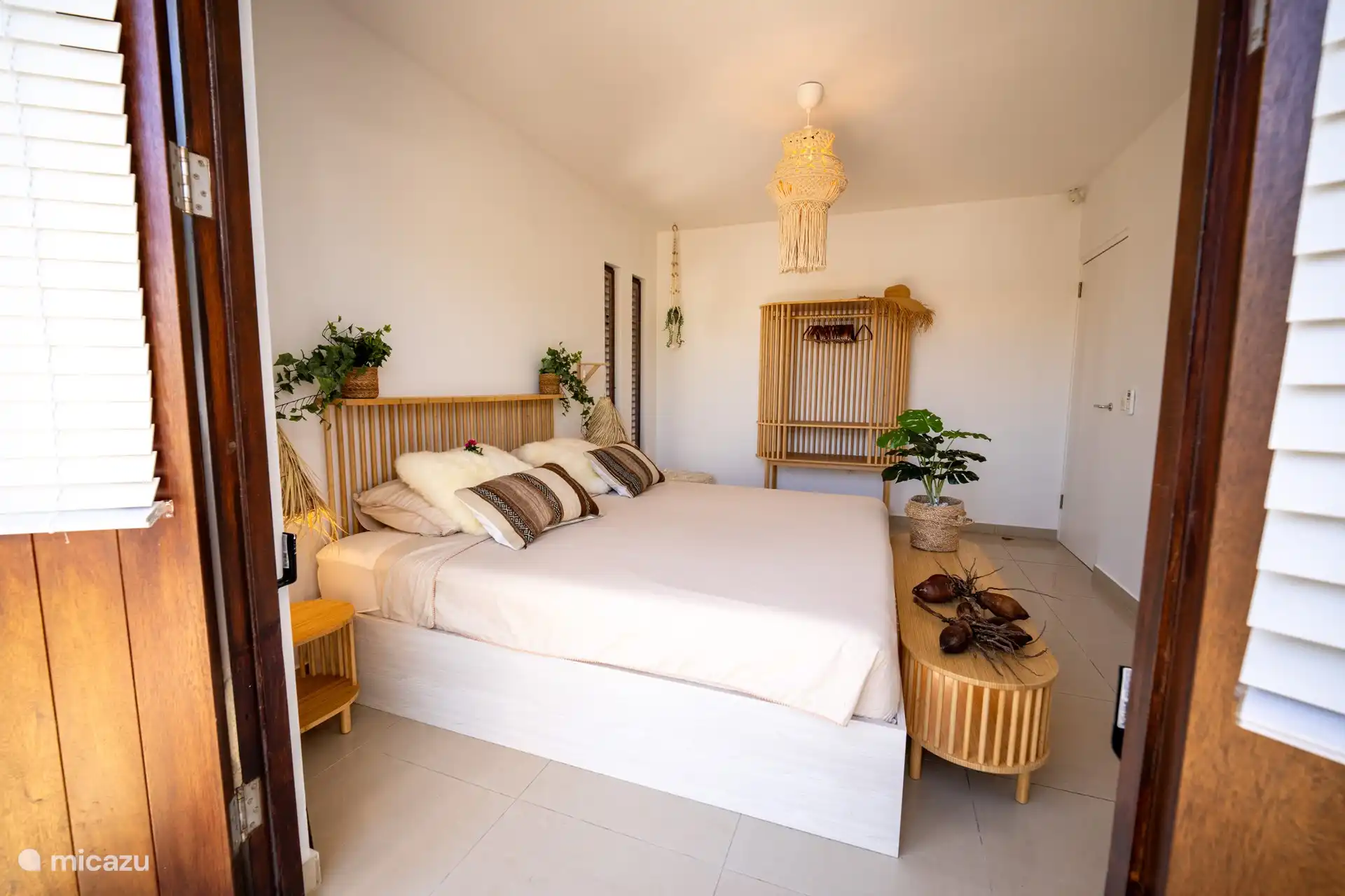 Schlafzimmer 2 mit Doppelbett von 180 cm Breite und eigenem Bad