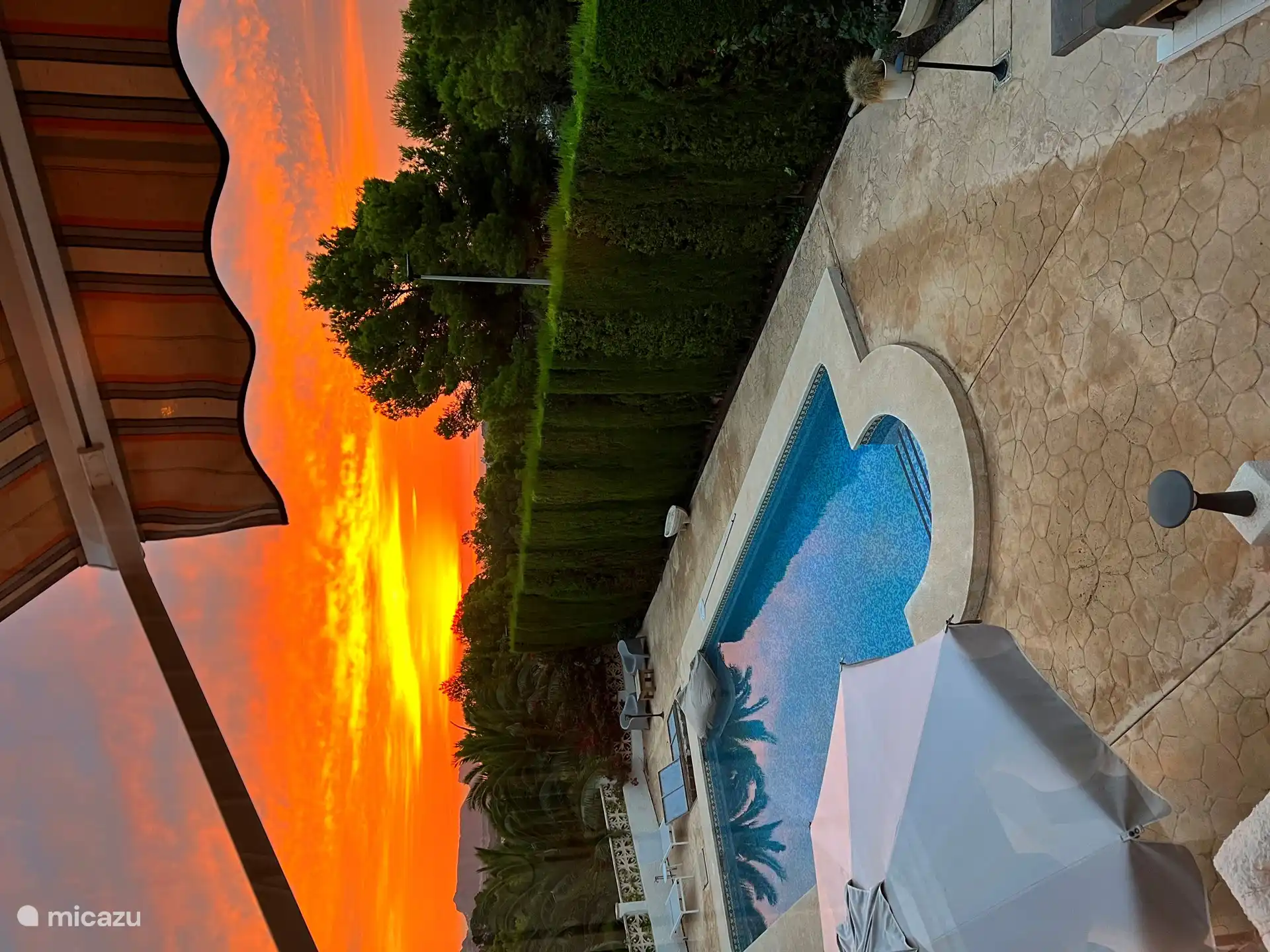 No te cansas de estos hermosos colores. Espectáculo matinal gratuito. 