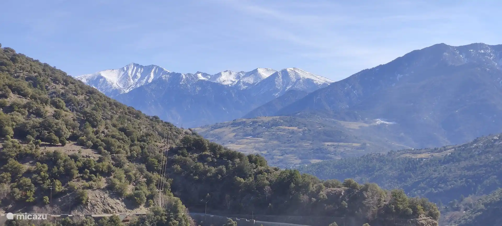 Der Canigou im Hintergrund