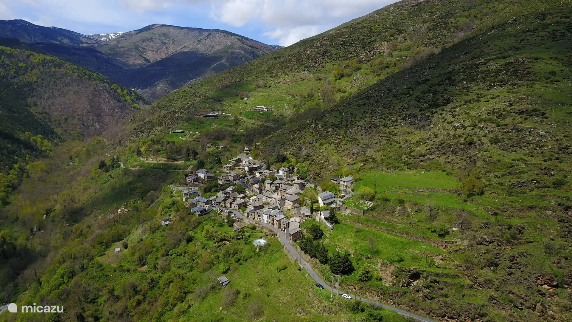 Das Dorf Nohèdes in den Pyrenees Orientales