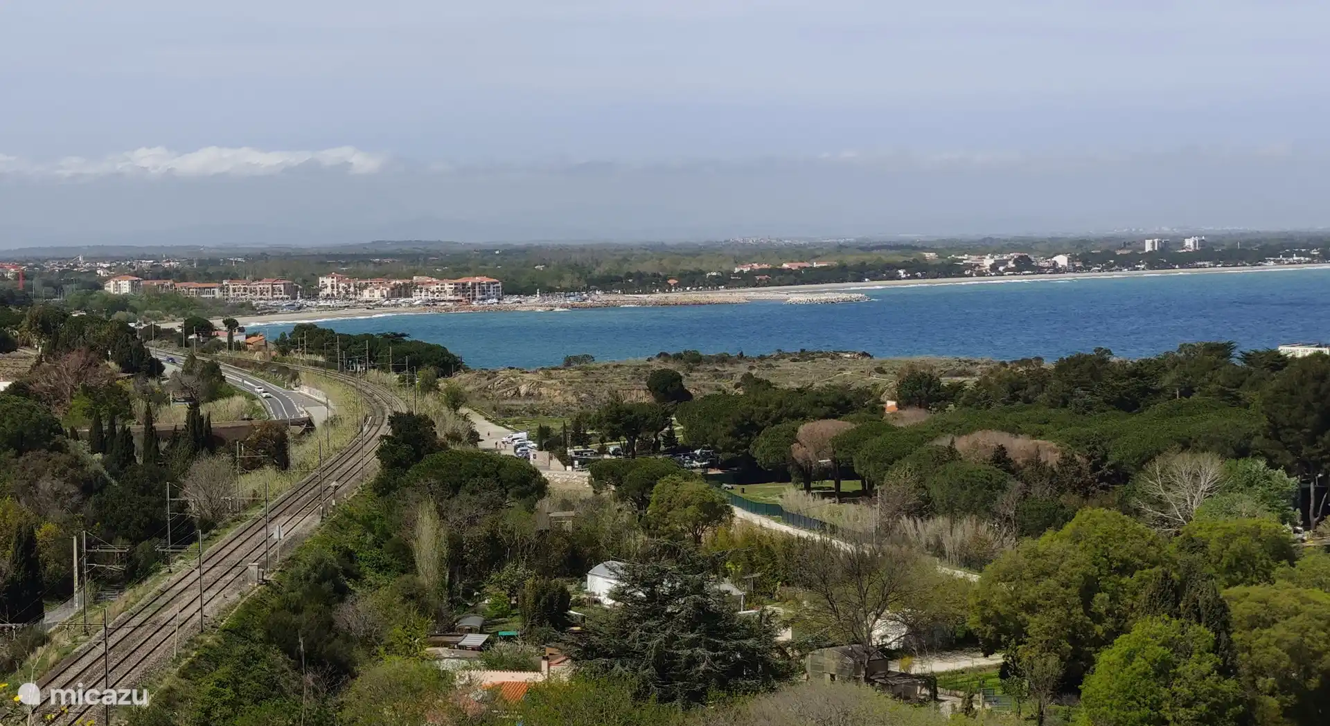 Argelès-sur-Mer, at some 70km from Nohèdes