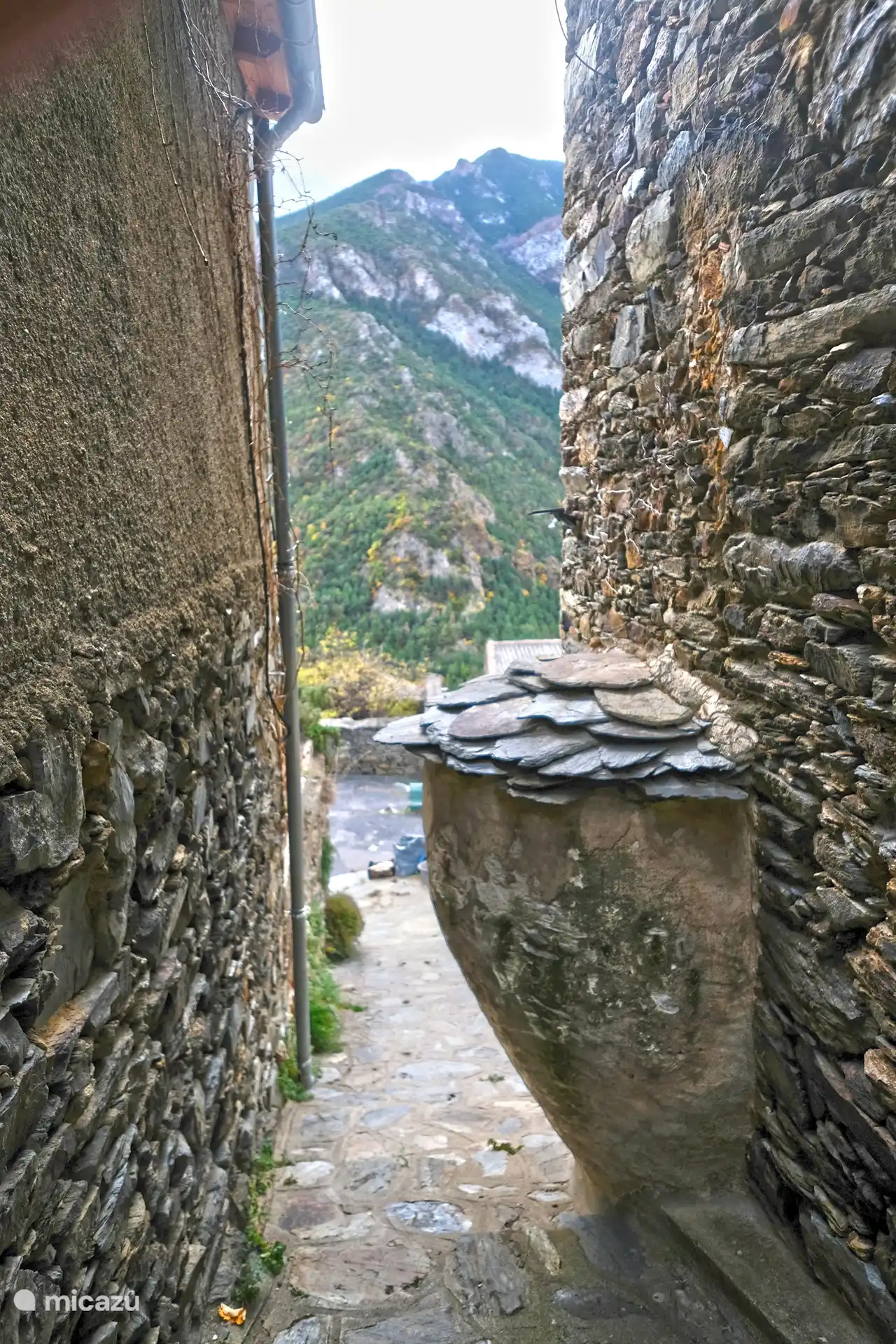 De typische brood-ovens van Nohèdes