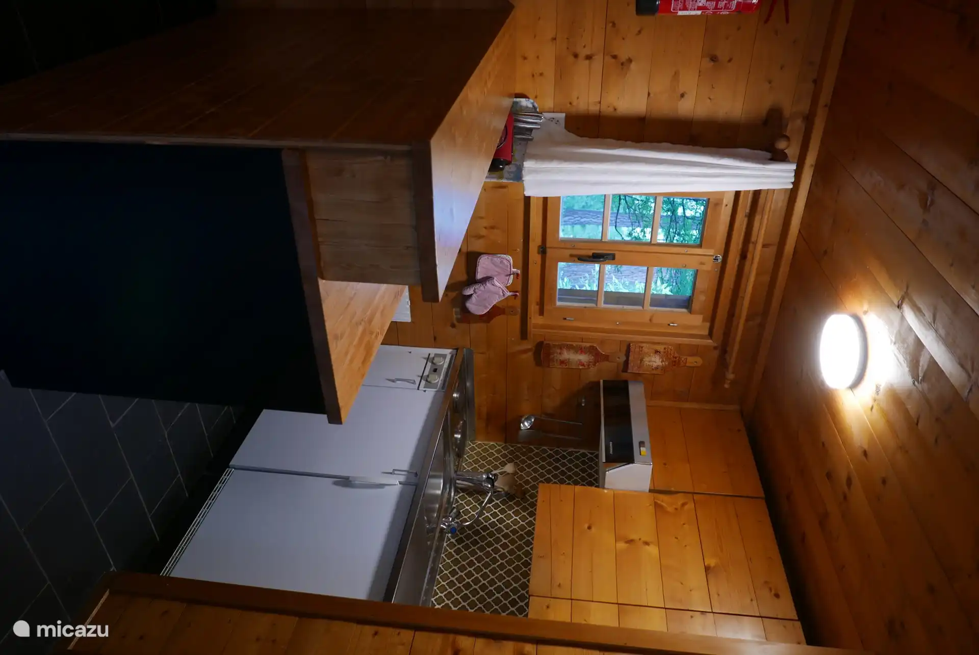 equipped kitchen studio