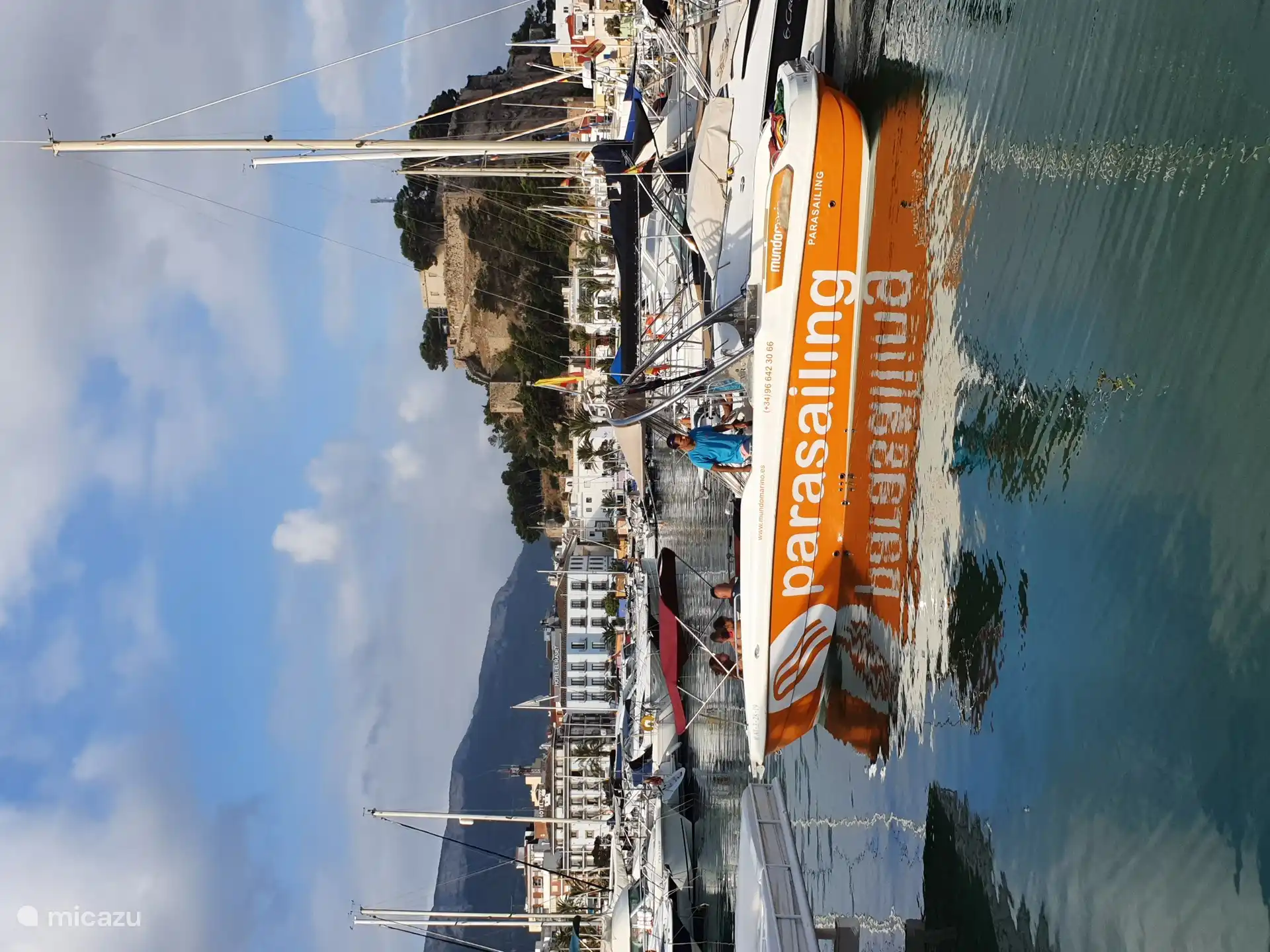 Parasailing in Dénia