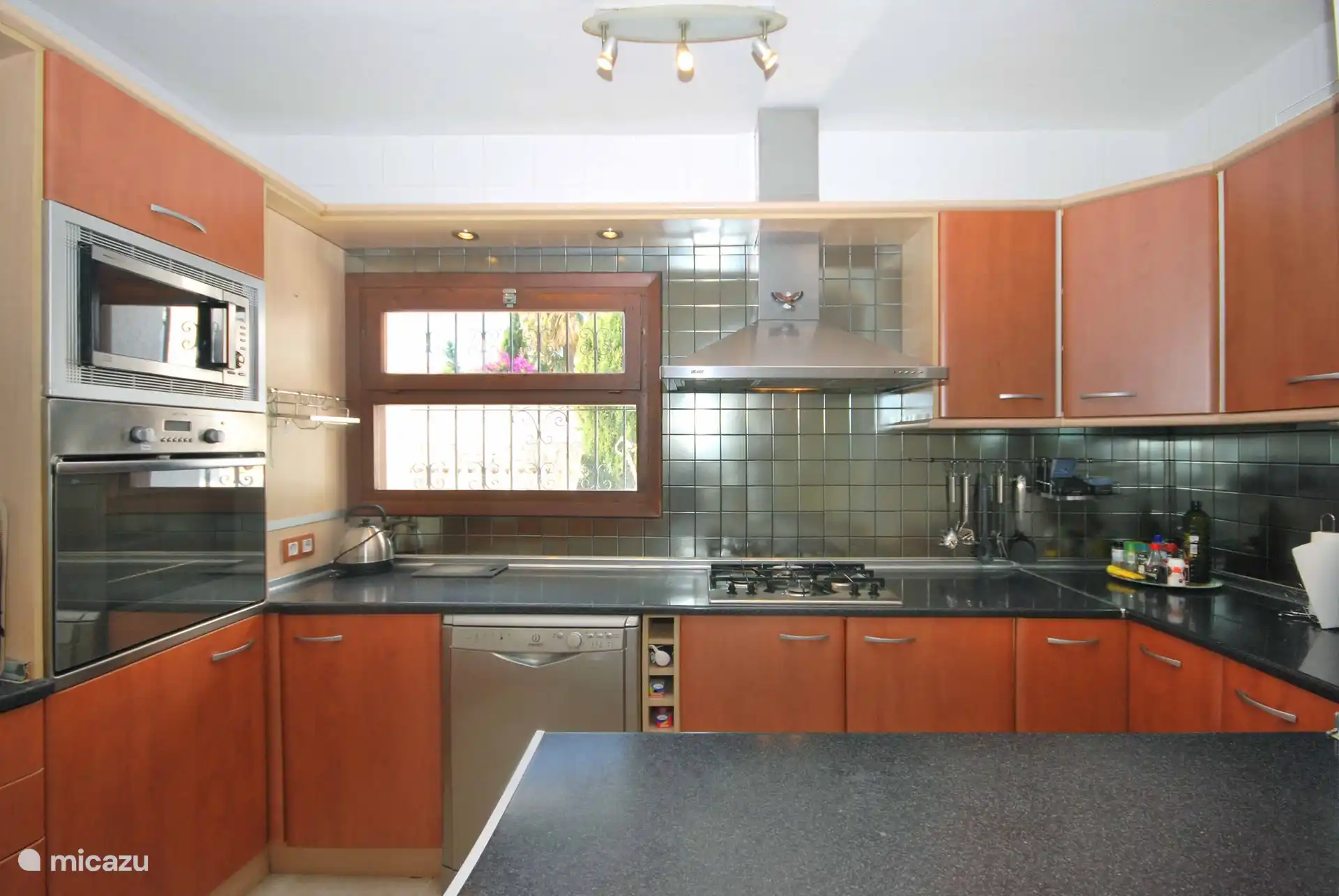 fully equipped kitchen upstairs