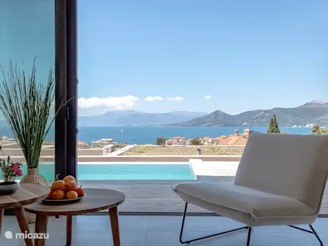 Villa Ana  en Grecia, Gracia Central, Paleros - villa Salón con vista