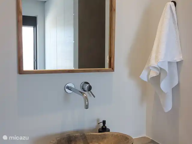 Villa Ana  en Grecia, Gracia Central, Paleros - villa Lavabo de piedra para dormitorio Maser