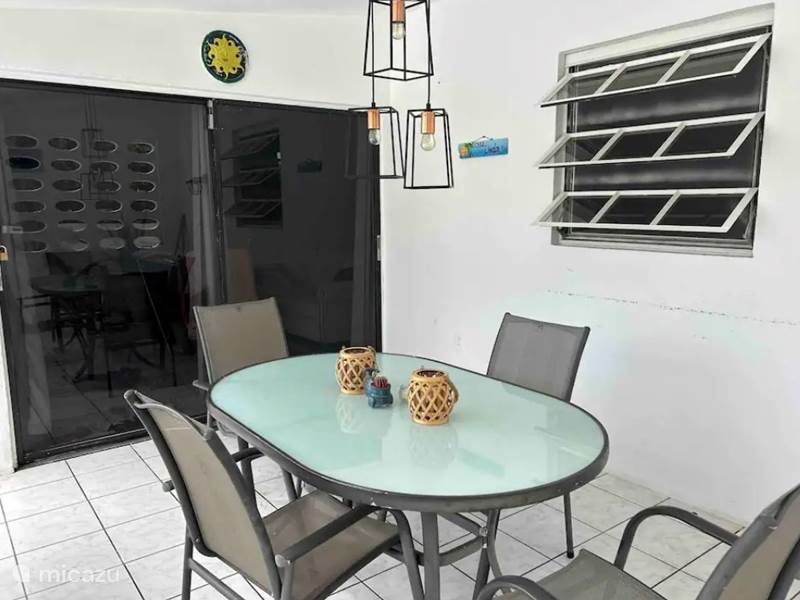 Vakantiehuis Curaçao, Curacao-Midden, Dominguito Appartement Casa Linda