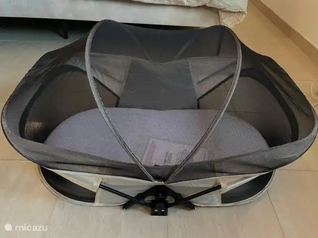 Location de Vacances Espagne, Costa Blanca, Monte Pego, villa - Casa Bellavista 515 Le berceau de voyage Deryan Infant Deluxe est fantastique pour les nouveau-nés ! Le matelas confortable et la maille offrent un merveilleux confort de sommeil. Facile à emporter dehors ou à la plage !