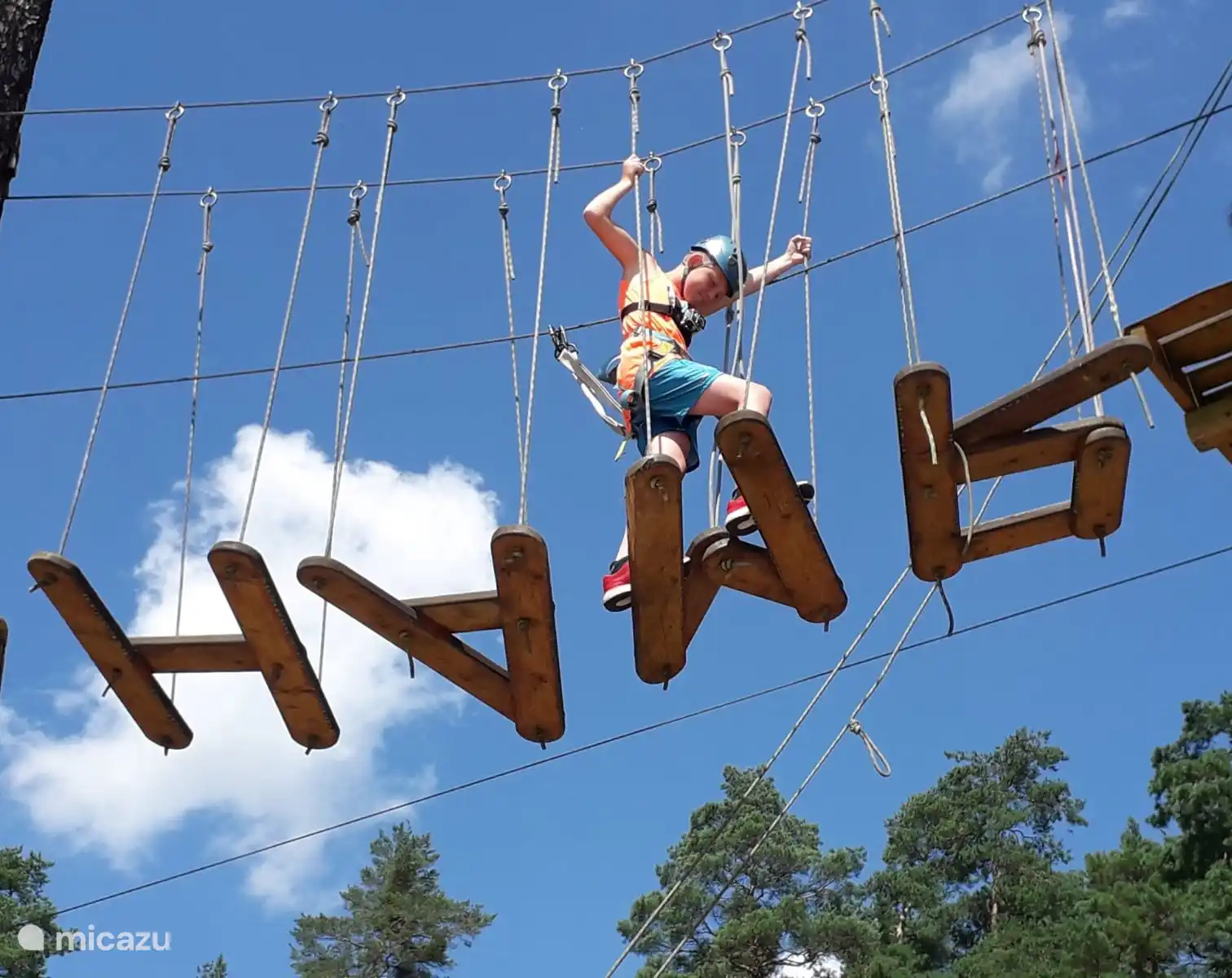 Veel te doen in de omgeving, Klimvallei, Hoenderdaell, Marinemuseum, Broekerveiling, Texel, Amsterdam. we informeren u graag.