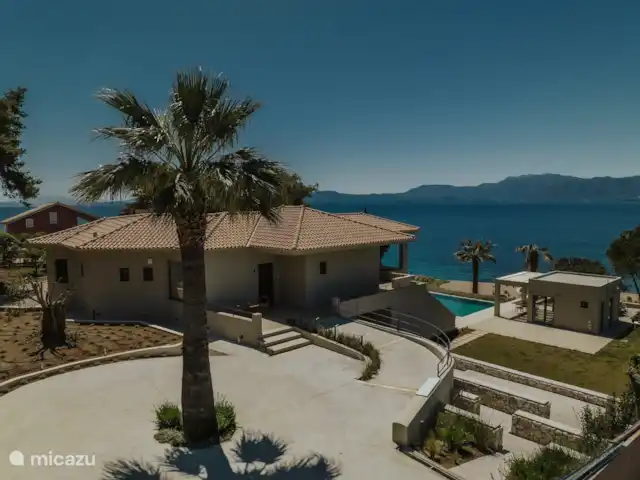 Ambiance Ionienne | Grèce, Grèce centrale, Paleros - villa Entrée de la villa