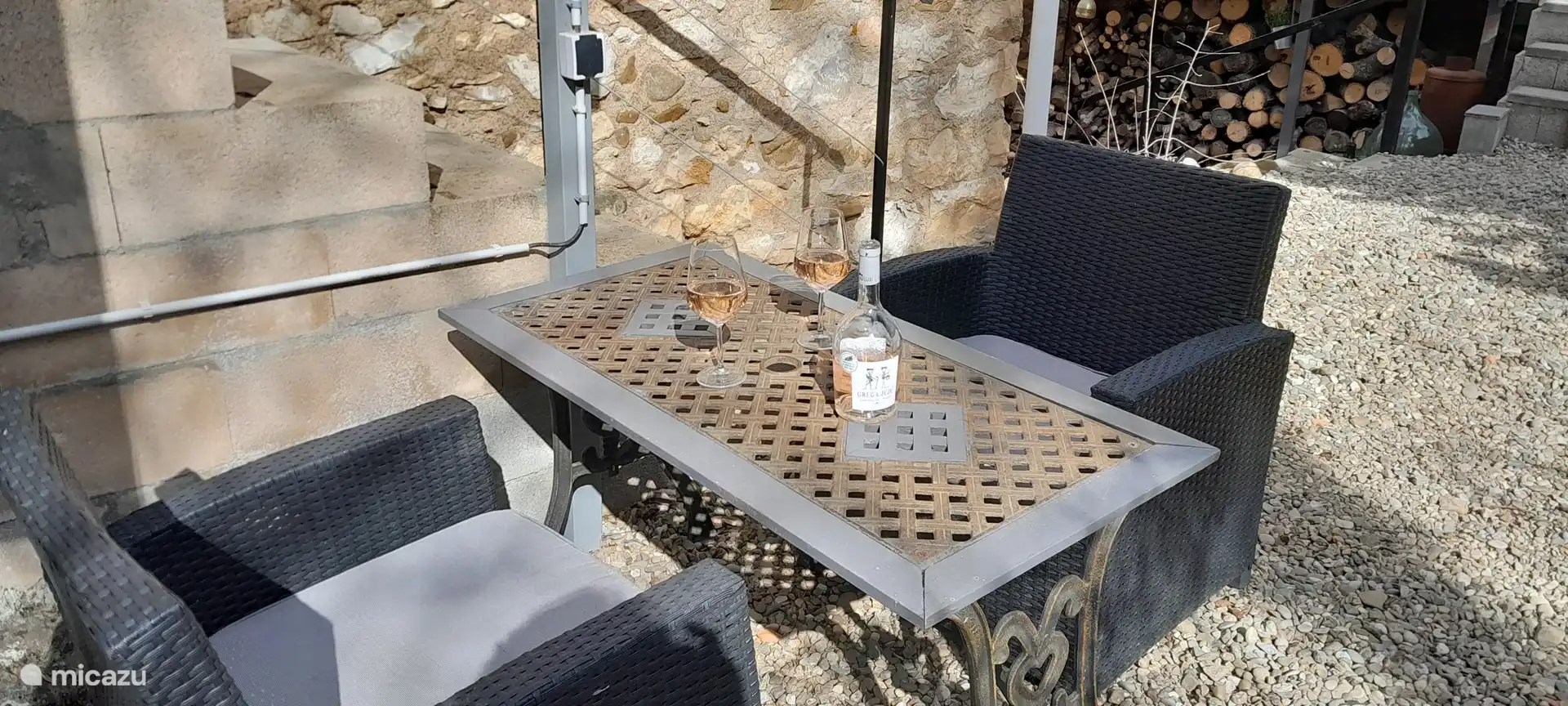 Terrasse im Erdgeschoss